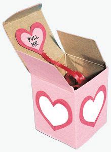 What's the most manly, and cool gift he'll surely love? diy gifts for your boyfriend are the best thing we can think of. How cute would this be if there was a ring Tied to the end ...