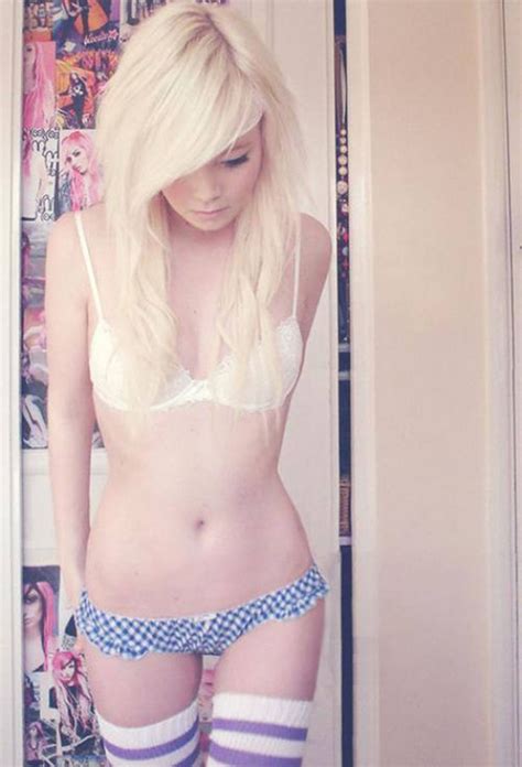 Anna loses virginity in doggy style. Cute Girls in High Socks (63 pics)