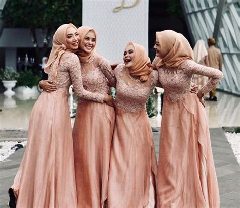 Gaun nikah orang tua : Gaun Nikah Orang Tua - Tips Memilih Gaun Pernikahan ...