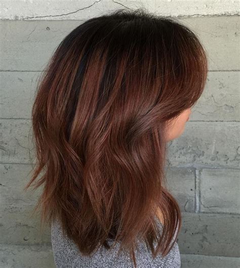 Emphasizing the natural brown toned shade in this uncomplicated style. 60 Auburn Hair Colors to Emphasize Your Individuality ...