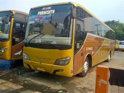 Wisata islami ziarah keliling banten. bus wisata bogor