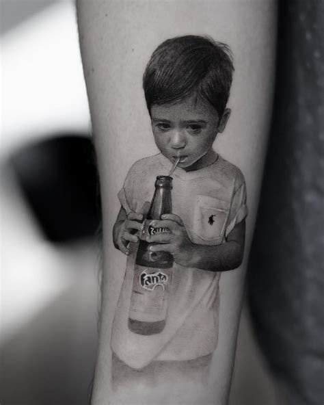 You can tattoo white over black. iNKPPL Tattoo Magazine в Instagram: «Awesome Realistic ...