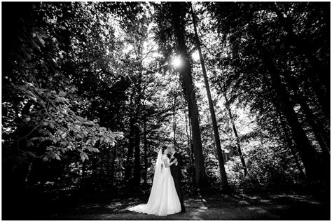 Schwarzes abendkleid mit tellerrock und bustier, zalando. Als Hochzeitsfotografin in der wunderschönen Location ...