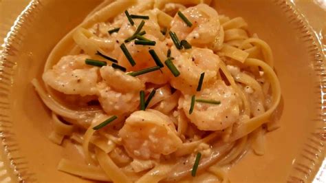 Or you can add fettuccine and make creamy garlic shrimp pasta for a full dinner! Shrimp with Garlic Cream Sauce over Pasta - Julias Simply ...