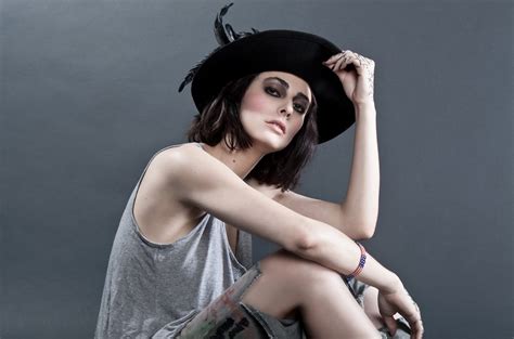 Javiera díaz de valdés before fame. Trini González: JAVIERA DIAZ DE VALDÉS