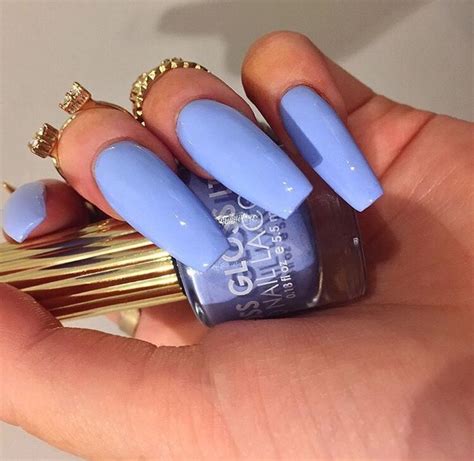 Amazing detailed blue and white nail art. Pinterest: yeauxbreezy ♚ | Pretty nails, Bright nails ...