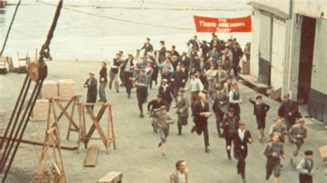 It depicts the 1931 ådalen shootings, in which swedish military forces opened fire against labour demonstrators in the swedish sawmill district of ådalen, killing five people. Ådalen '31 - Film online på Viaplay.no