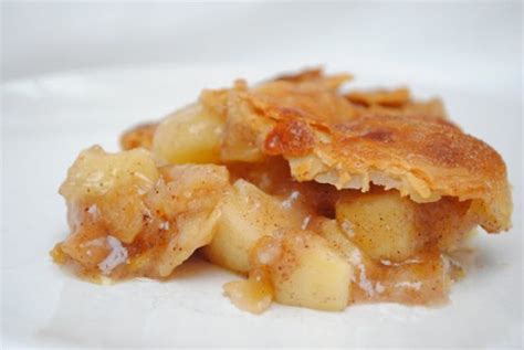 Hi paula, you can make this a day ahead and keep it covered at room temperature overnight. Paula Deen's Apple Pie Recipe - Something Swanky Dessert ...