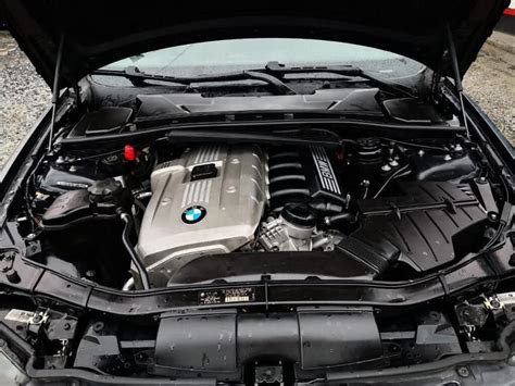 Usado en buenas condiciones, full equipo tapiceria de cuero, aire. Bmw 325i En Ganga - Venta De Carros En Guatemala