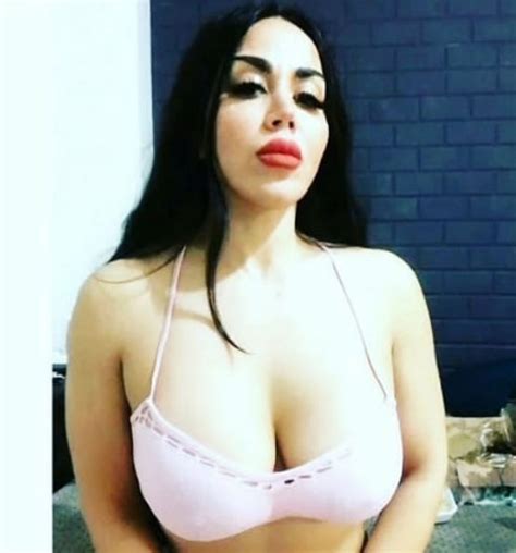آن فردی که این تصاویر را ازوی گرفته با چه قصد و نیتی این کار را انجام داده است. لایوهای سکسی مینا نامداری - Ù„Ø§ÙŠÙˆ Ø³ÙƒØ³ÙŠ Ù…ÙŠÙ†Ø§ Ù…Ø§Ù†Ø¯Ø§Ø± Youtube : کوهنوردان حادثه ...