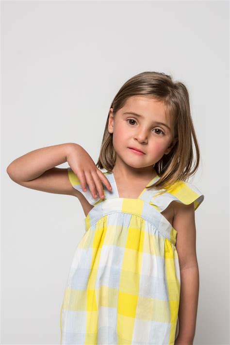 Descubre las nuevas tendencias en seamless sin costuras. Colección infantil niña PV'19 | Ropa de moda, Ropa para ...