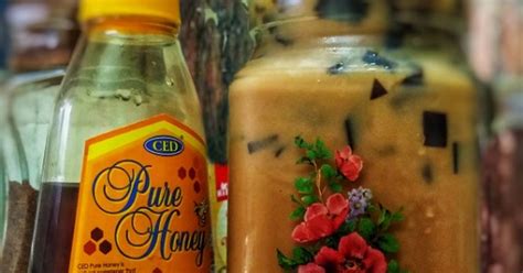 Tetapi kini, kita dikurniakan dengan pelbagai variasi unik kepada minuman yang terkenal ini. Resipi TEH AIS MADU DHAKA #minuman (maratonRaya) # ...