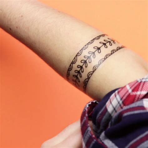 3.9 out of 5 stars. These Borderline Genius Tattoo DIYs Are Quick And Painless ...