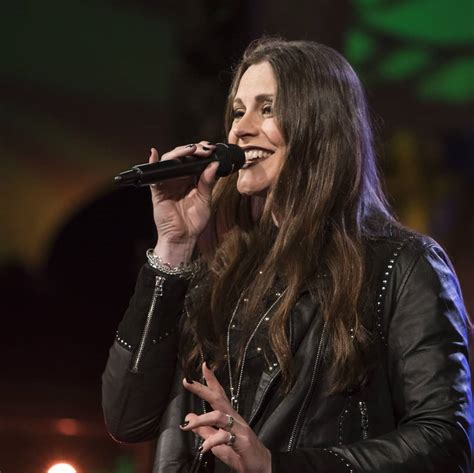 Floor jansen's nickname was floor. Floor Jansen: confira sua primeira performance no programa ...