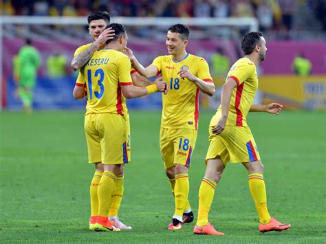 Prima vizită la stomatolog, motiv de bucurie0. FOTBAL:ROMANIA-GEORGIA, AMICAL (3.06.2016) - Lead.ro