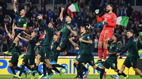 Italië werd viermaal wereldkampioen in. Italy National Football Team Roster - Photos Idea