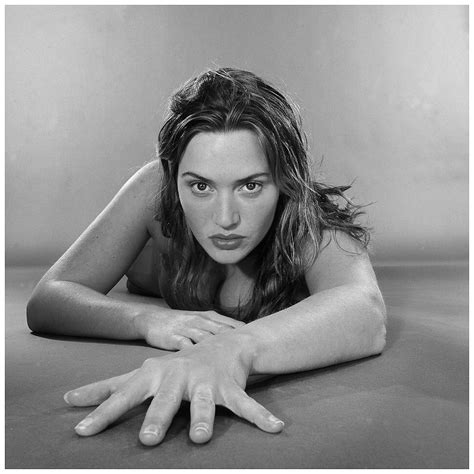 Kate winslet has said in an interview years later that, while she has performed nude, including full frontal, for this and several films, she actually hates doing it. Kate Winslet, Holy Smoke! 1999 - Director: Jane Campion ...