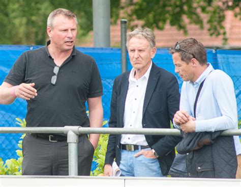 Liverpool have completed the signing of pec zwolle's coveted teenage defender sepp van den berg amid stiff. Jan Kemkens nieuwe hoofd scouting jeugdopleiding PEC ...