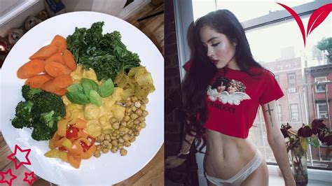 Shop the largest selection of yoga apparel, mats & essentials for your practice! what a vegan yoga teacher in new york eats in a day. - YouTube