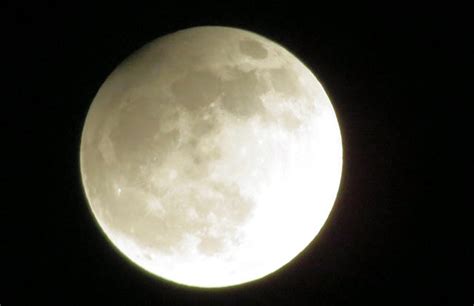 Das erleben einer mondfinsternis ist ein aufregendes, wenn nicht gerade ein sehr seltenes ereignis. pop302 - Die Mondfinsternis