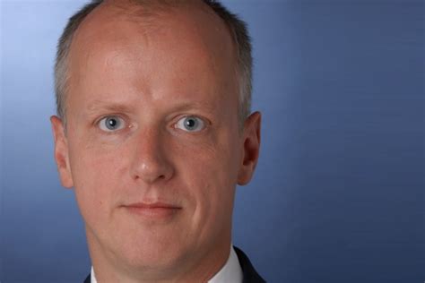 Deutsche bank's growth in india driven by consistent performance across businesses, aided by a strong cost and risk discipline, said india ceo. Personalwechsel bei der Deutschen Asset & Wealth ...