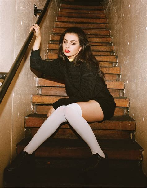 Temos 66 filmes comprimento em hd total com asian hottie performs em nosso banco de dados disponíveis para. Charli Xcx Age, Net Worth, Height, Songs 2020 - World ...