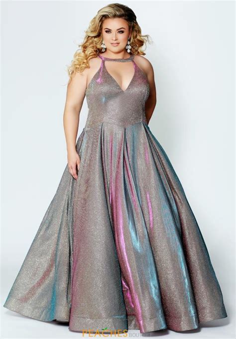 Shop formal dresses, gowns & maxi dresses online at beginning boutique. Sydneys Closet Dress TE1924 | PeachesBoutique.com