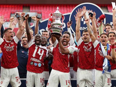 Chelsea y arsenal reeditan la final de la europa league de la temporada pasada, pero esta vez el premio es ser campeón de la competición más antigua del viejo continente: Arsenal conquistó la FA Cup al vencer 2-1 al Chelsea | La ...
