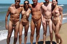 nudi maschi oben koppels nudista groepen naturist nudists