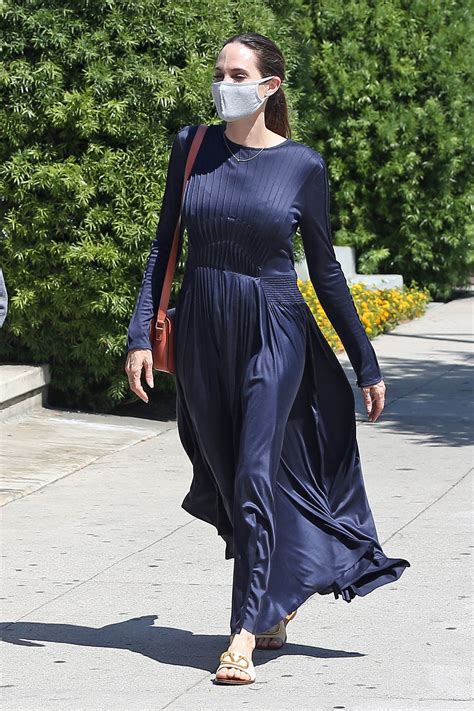 It seems the flawless beauty that angelina jolie has is not that flawless since she still needs to do nose surgery. ANGELINA JOLIE Out and About in Los Angeles 07/11/2020 ...