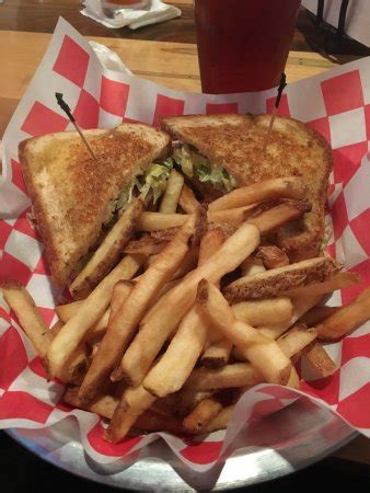 COACHES NEIGHBORHOOD GRILL, Mount Airy - Menu, Prices ...