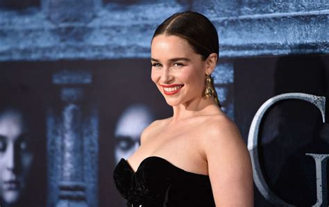 A star wars story star has a new title of her own: Emilia Clarke shares video of Chewbacca from 'Han Solo ...