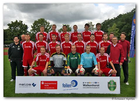 Find the perfect mannschaftsfoto stock photos and editorial news pictures from getty images. Mannschaftsfoto SC Melle 03 Fussball 1. Herren | SC Melle ...