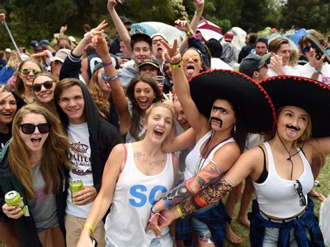 Maybe you would like to learn more about one of these? Schoolies weekend at Victor Harbor 2015 | The Advertiser