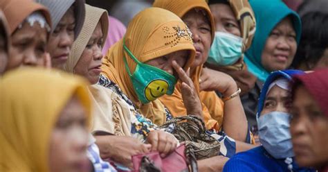 Gejala penyakit h1n1 (h1n1 flu) (h1n1 flu) adalah serupa dengan gejala selesema biasa. Mengenal Apa itu PHK : Penjelasan, Faktor, Tujuan dan ...