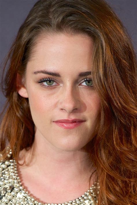 Elspeth is the beloved daughter of edward and bella as well as the sister of renesmee cullen. Kristen Stewart - Kristen Stewart Photos - The Twilight ...