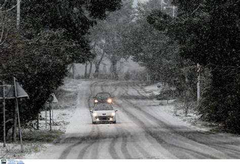 Το πρόβλημα όλων αυτών των περιοχών υπάρχει εδώ και. Ηφαιστίων: Το έστρωσε σε Διόνυσο και Ιπποκράτειο Πολιτεία