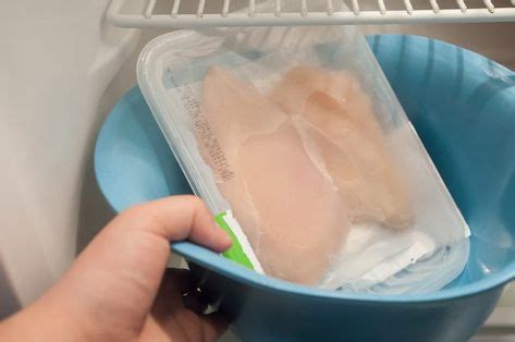 You just need to keep a few pointers in mind to make sure your chicken is not contaminated by bacteria. How to Defrost Chicken Breasts in 2020 | Defrost chicken ...
