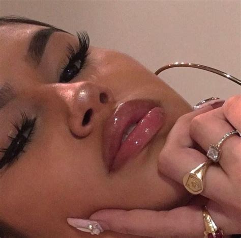 See more ideas about pink aesthetic, pastel pink aesthetic, aesthetic ▵ baddie is an aesthetic primarily associated with instagram and beauty gurus on youtube that is. 💌 @aangeliquedior in 2020 | Baddie makeup, Aesthetic ...