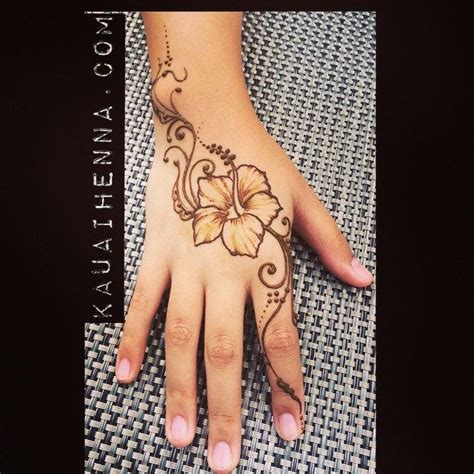 Alle 60 coole, kostenlose tattoo vorlagen für männer und frauen finden sie in diesem beitrag! 46 besten Hibiscus Hawaiian Tattoo Stencils Bilder auf Pinterest | Tattoo Schablonen, hawaii ...