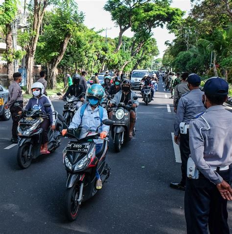 92 likes · 1 talking about this. Bali Video Goes Viral: Local Refuses To Pay Fine For Not ...