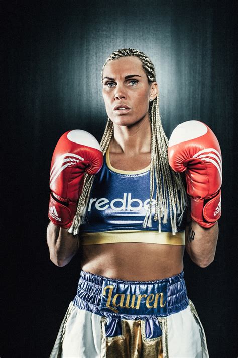 Boxing 10 tkos 3 kos. Världsmästaren Mikaela Lauren » Fotograf Henrik Mill Västerås