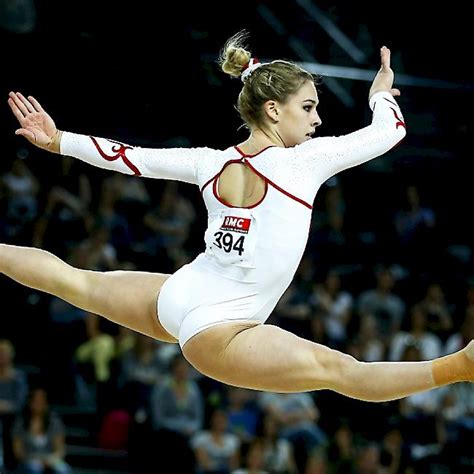 Discover more from the olympic channel, including video highlights, replays, news and facts about olympic athlete giulia steingruber. Giulia Steingruber in Baku auf Medaillenkurs | 1815.ch