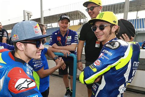 The young figueres native split up from kiara fontanesi in january 2017. Viñales to partner Rossi next season at Yamaha | MCN