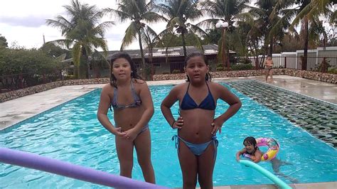 Veja mais ideias sobre desafio da piscina, desafios, lindas meninas. Desafio da piscina - YouTube