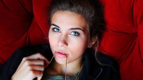 Gabrielle is beautiful inside and out. Gabrielle Moses Bio, Age, Wiki, Siblings, Parents, Net ...