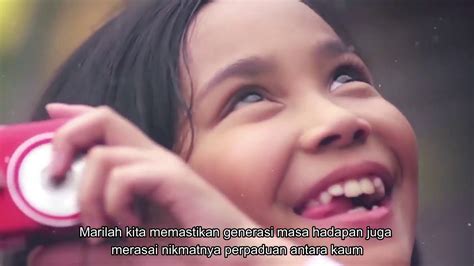 Meningkatkan nilai komited dan bertanggungjawab. Perpaduan Kaum di Malaysia - YouTube