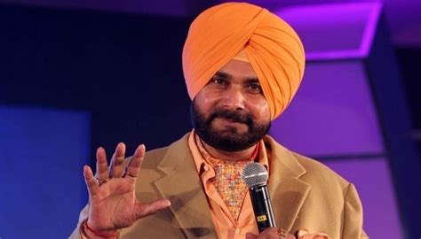 Navjot singh sidhu joins farmer protest in amritsar. Cricketer Insults South, Praises Pak