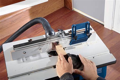 Fencing is important because it can act like a guide for making smooth and even cuts and because it allows you to extend the top of your table. Kobalt Contractor Table Saw Fence - Kobalt Table Saw ...