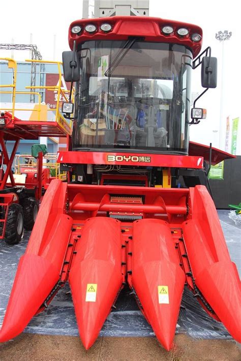 Agricultural machinery relates to the mechanical structures and devices used in farming or other agriculture. Fully automated and efficient ，Detailed information, please leave your mail and message, I will ...